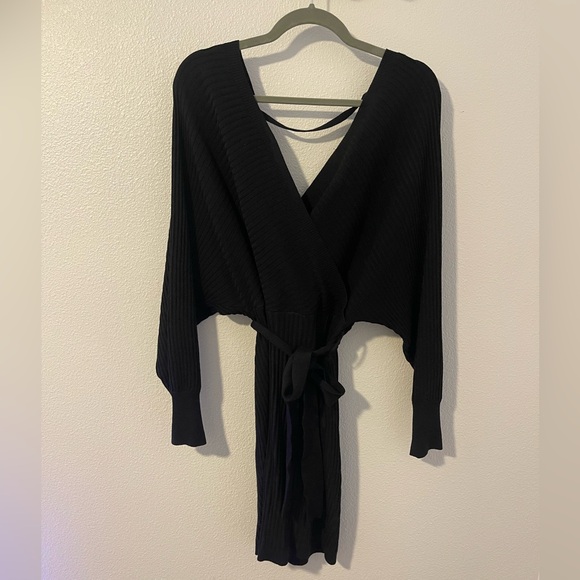 Le Papillon Black Ribbed Mini Dress - Picture 4 of 5